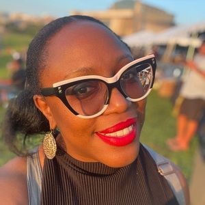 Meet your Posher, Kizzy